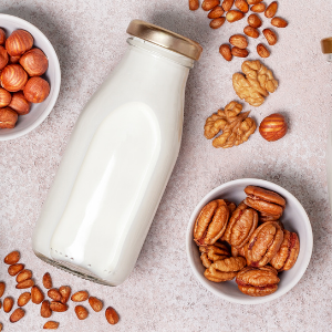 Cientistas desenvolvem leite “plant-based” a partir de grão de bico e coco